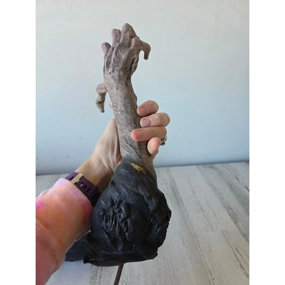 Halloween groundbreaker rubber vintage‎ zombie hands prop lawn decor